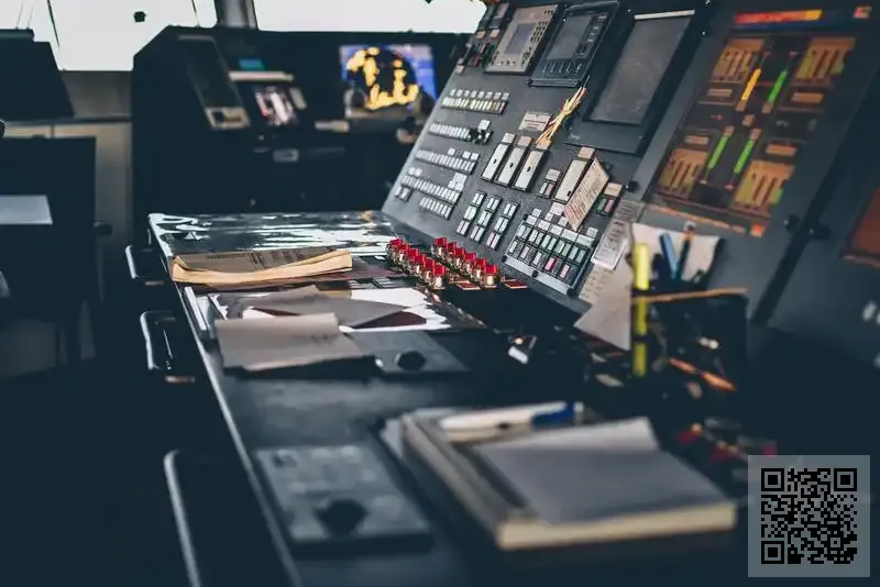 永宏服飾(香港)實業有限公司