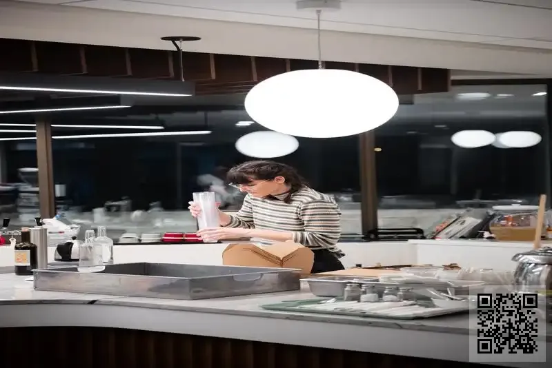 華旗金銀投資控股有限公司