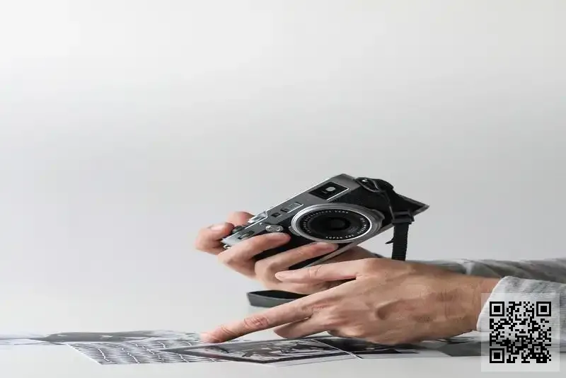 佑華控股有限公司