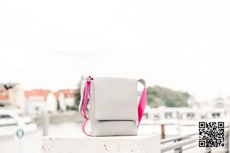 香港榮達世紀科技有限公司