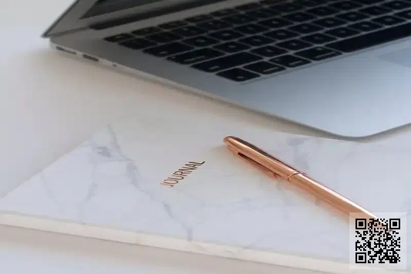 利得保有限公司