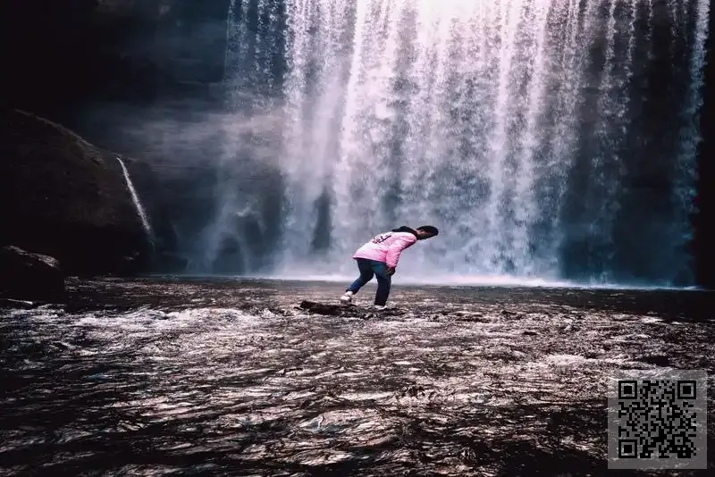 百思廣告器材貿易有限公司