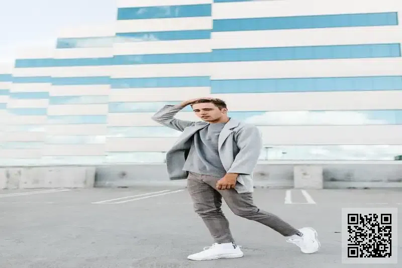 仨文教育事業有限公司