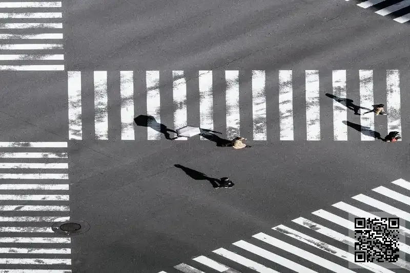 香港易方卓越數碼有限公司