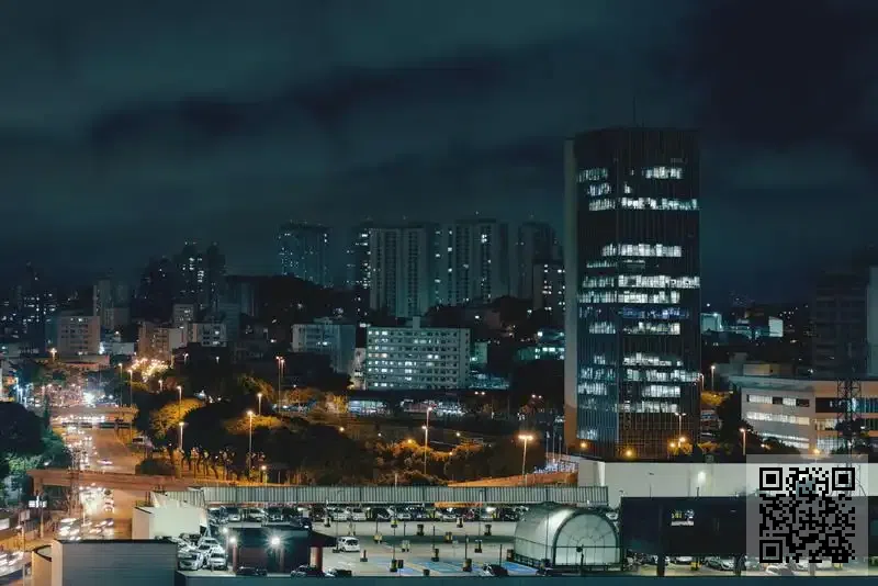 香港楠柏旺鞋服有限公司