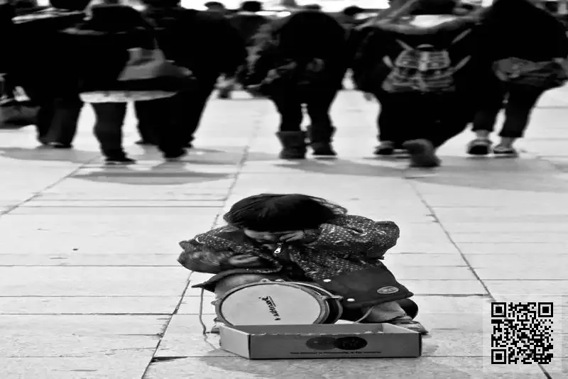 德宸(香港)有限公司