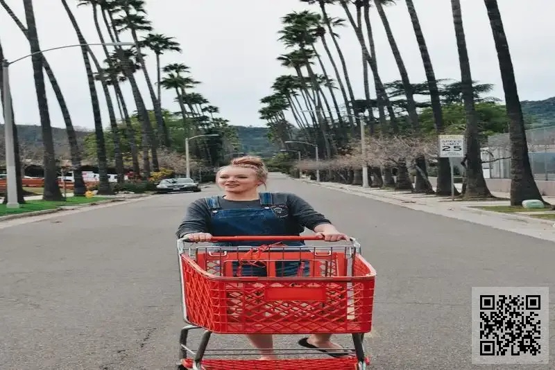 海華國際(香港)發展有限公司