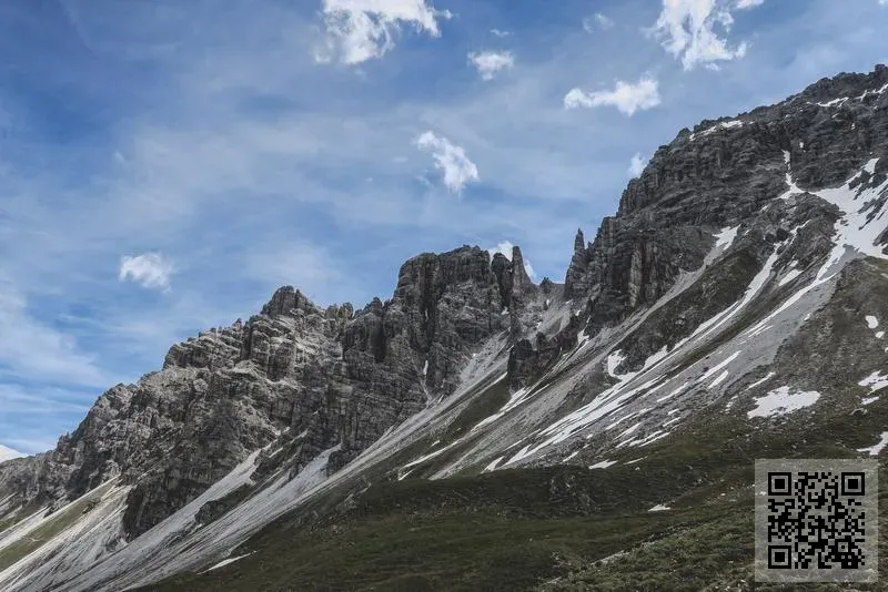 香港潛水艇衛浴集團有限公司