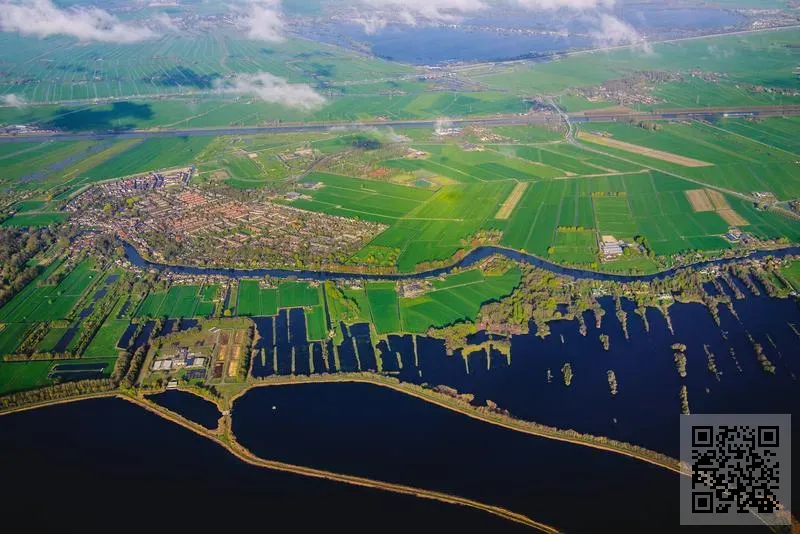 萬方集團(國際)有限公司