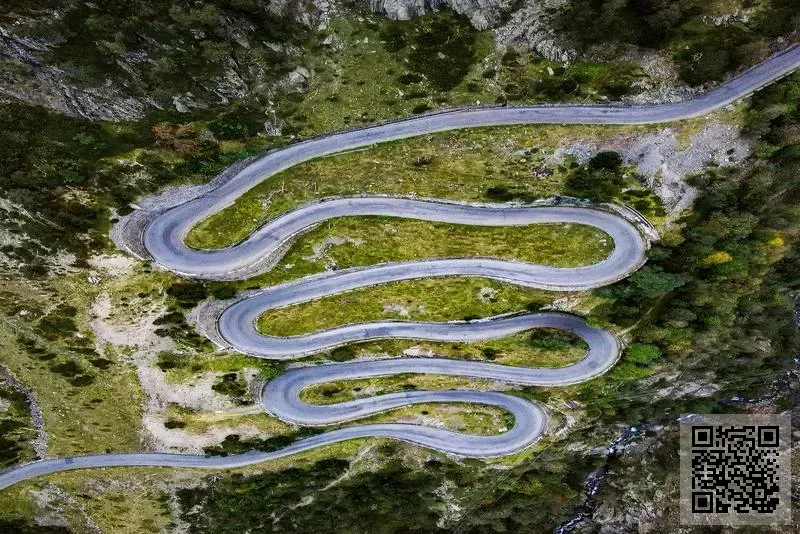 五邑(國際)投資控股集團有限公司