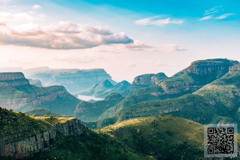 山東華仲船用配件(香港)有限公司