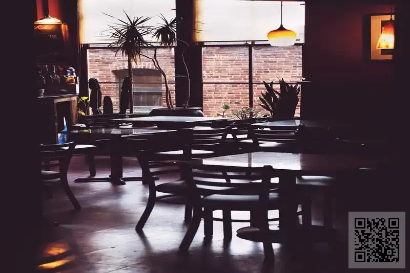 鑫華富企業管理顧問(香港)有限公司