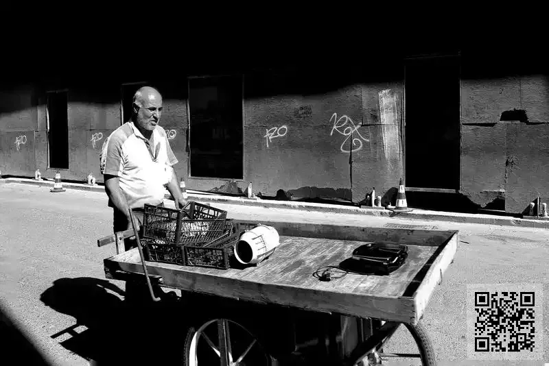 黑怕不怕黑貿易有限公司