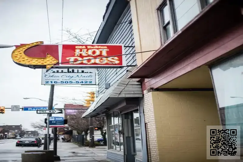 FOURTEEN HUNDRED TRADING COMPANY LIMITED