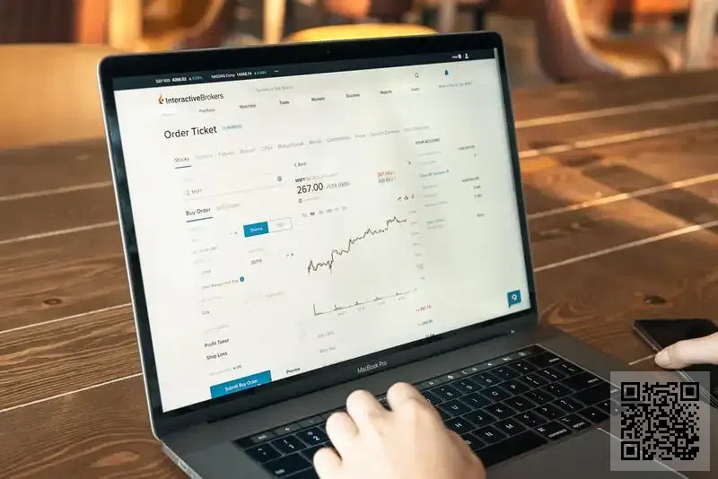 澤霖控股(香港)有限公司