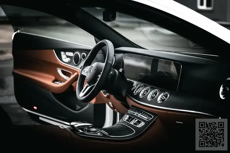 鑫沃電子商務(香港)有限公司