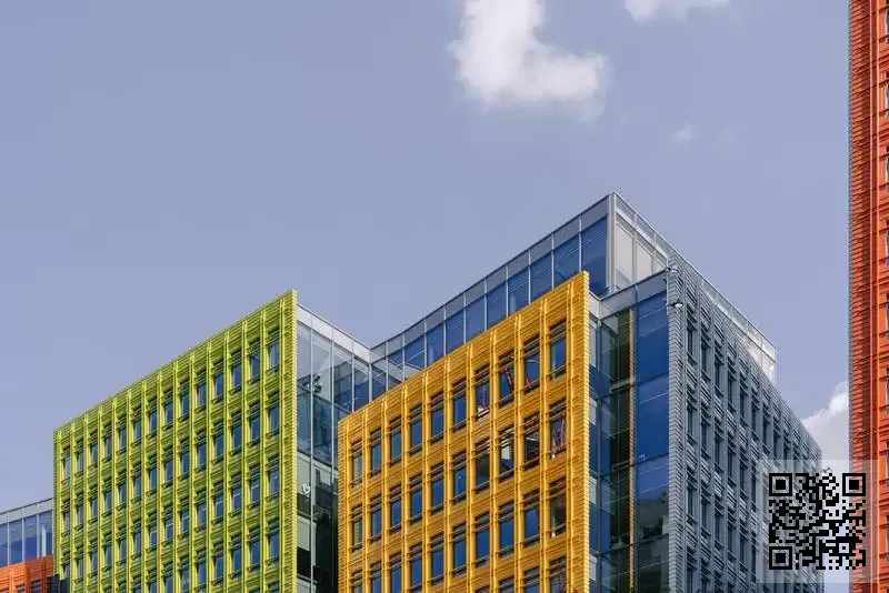 鴻錦化妝品(香港)有限公司