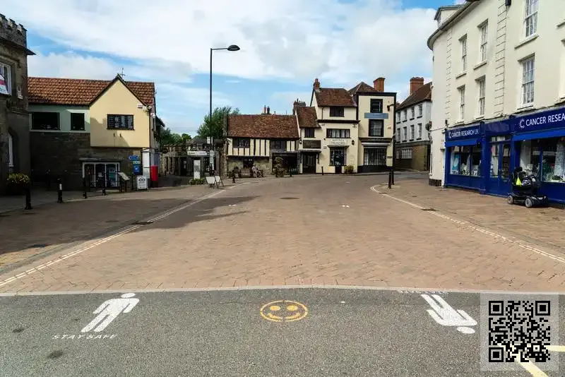 香港人和五金實業有限公司