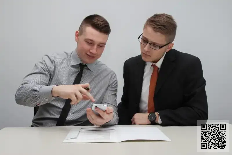 中航鴻朗實業(香港)有限公司