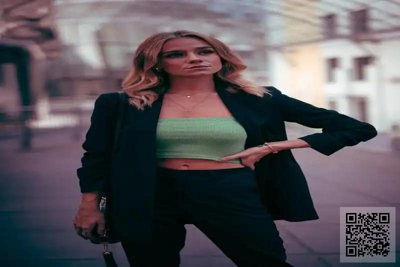 龍譽顧問有限公司